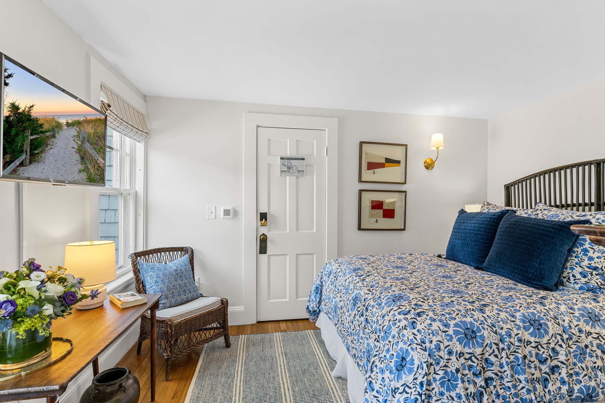 CharmLR-37_MH Room 6_Yes (first)