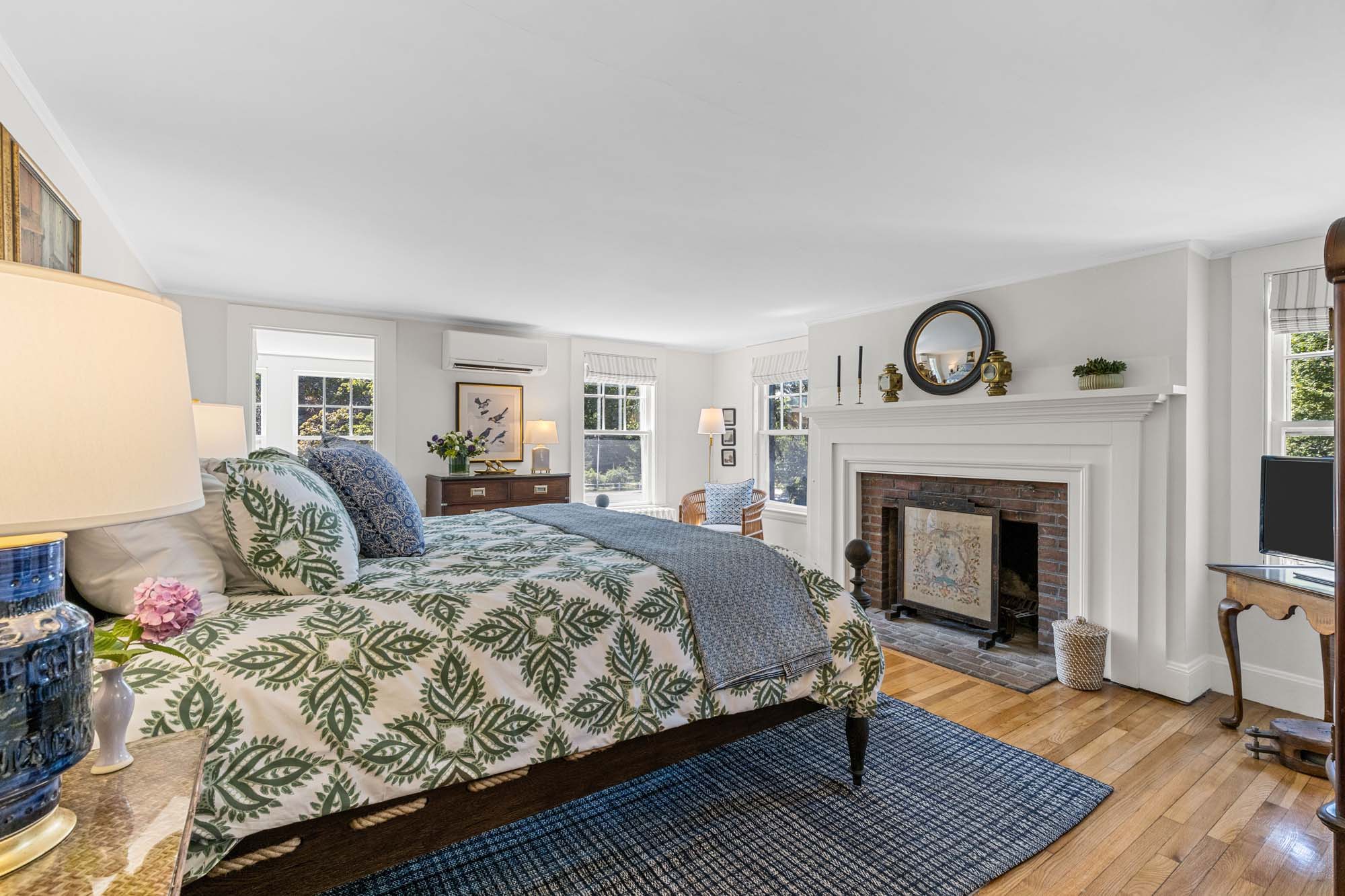classic cape cod, comfort, cozy, bed and breakfast