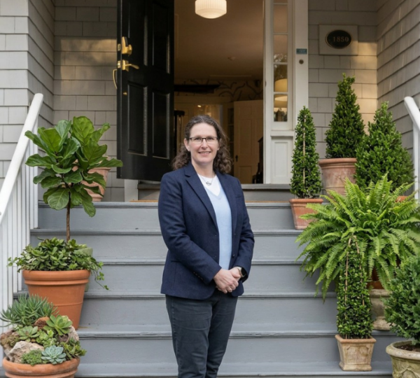 Gillian Richmond, Innkeeper